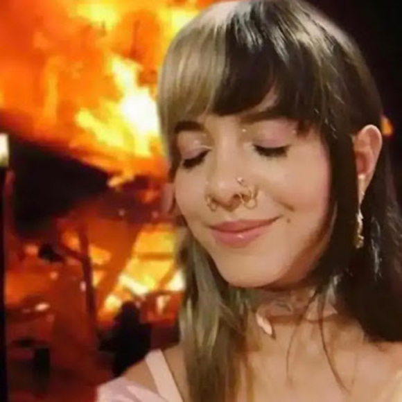 Meet your Posher, Valerie - Picture 1 of 1